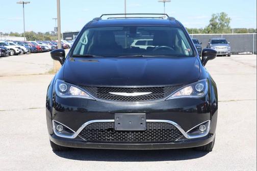 2018 Chrysler Pacifica Touring-L Plus