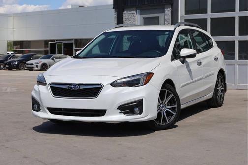 White 2017 Subaru Impreza 2.0i Limited