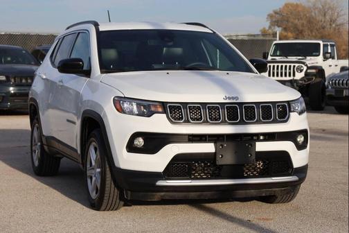 2023 Jeep Compass Latitude
