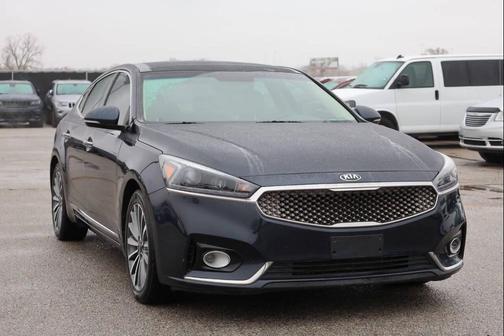 2018 Kia Cadenza Premium