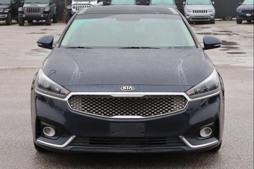 2018 Kia Cadenza Premium
