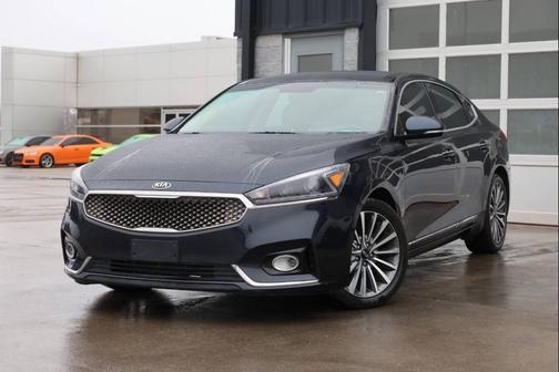 2018 Kia Cadenza Premium