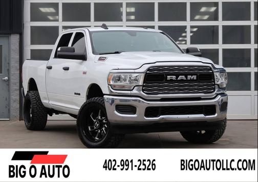 2019 RAM 2500 Tradesman Crew Cab 4x4 6'4' Box
