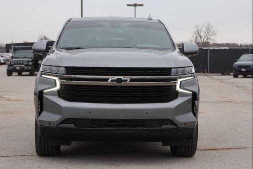 2022 Chevrolet Suburban 4WD High Country