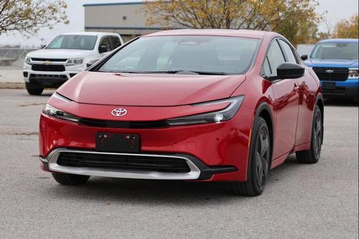 2025 Toyota Prius Plug-In Hybrid XSE Premium