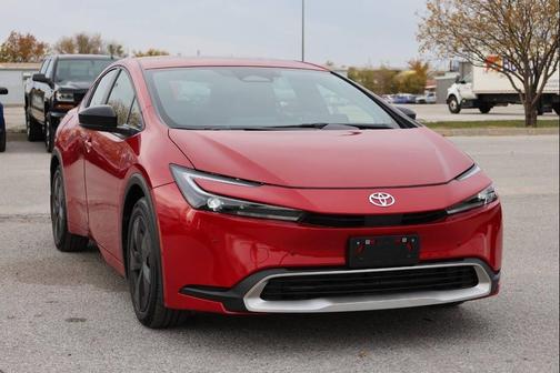 2025 Toyota Prius Plug-In Hybrid XSE Premium
