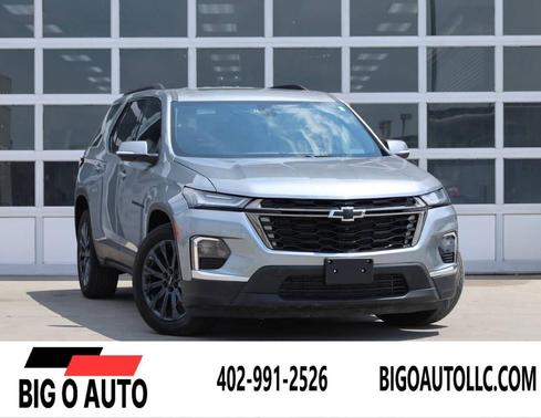 Gray 2023 Chevrolet Traverse RS