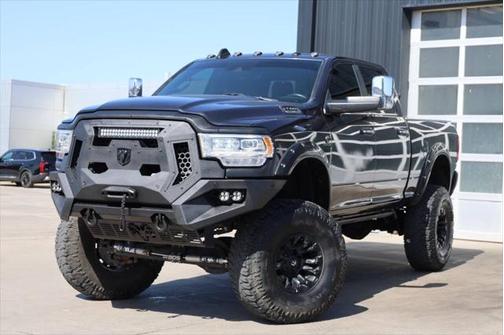 2022 RAM 2500 Limited Crew Cab 4x4 6'4' Box