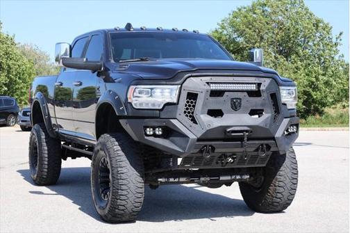 2022 RAM 2500 Limited Crew Cab 4x4 6'4' Box