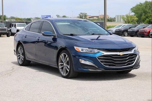 Blue 2019 Chevrolet Malibu Premier