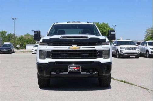 2024 Chevrolet Silverado 2500 Custom