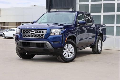 Deep Blue Pearl 2022 Nissan Frontier SV