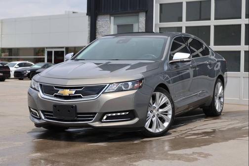 Gold 2018 Chevrolet Impala 2LZ