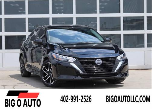 Black 2024 Nissan Sentra SR