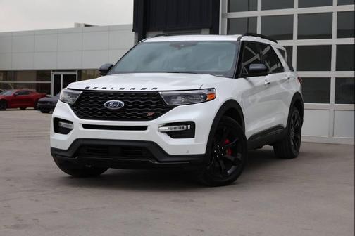 White 2023 Ford Explorer ST