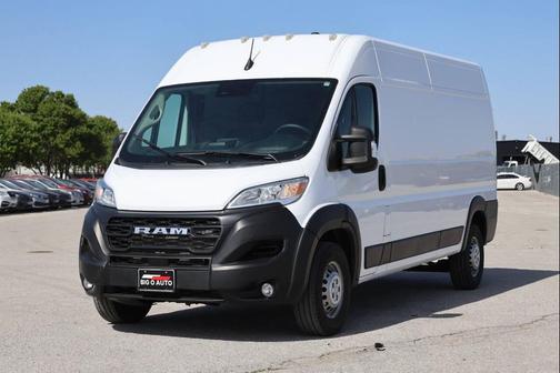 White 2025 RAM ProMaster 2500 Tradesman