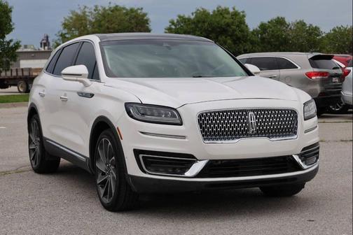 2019 Lincoln Nautilus Reserve