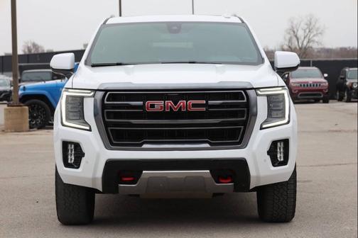 2022 GMC Yukon 4WD AT4
