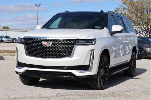 2022 Cadillac Escalade ESV Premium Luxury