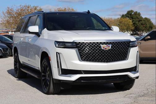 2022 Cadillac Escalade ESV Premium Luxury