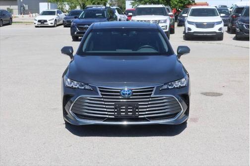 2021 Toyota Avalon Hybrid XLE