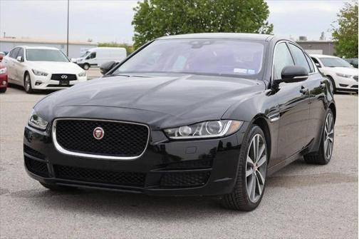 2019 Jaguar XE 25t Prestige