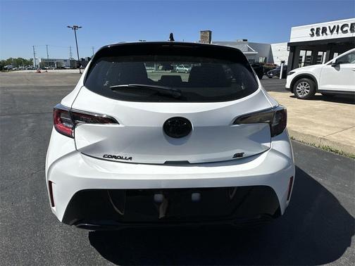 2022 Toyota Corolla Hatchback SE