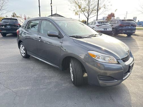 Classic Silver Metallic 2009 Toyota Matrix Base