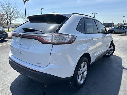 2016 Ford Edge SE