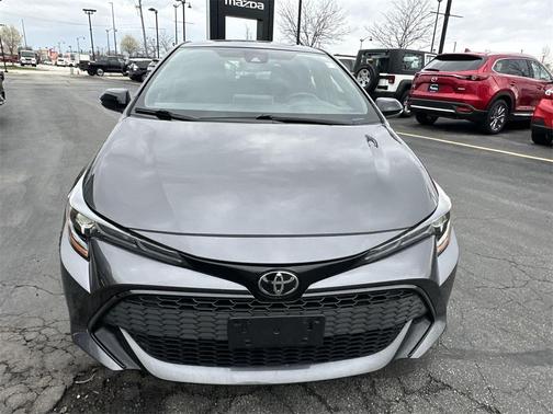 2022 Toyota Corolla Hatchback SE