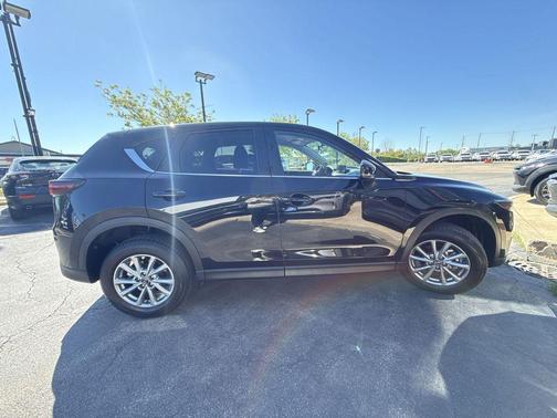 Jet Black Mica 2023 Mazda CX-5 2.5 S Select Package