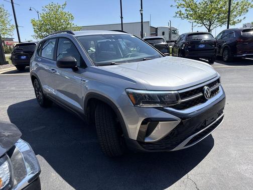 Pyrite Silver Metallic 2022 Volkswagen Taos 1.5T S
