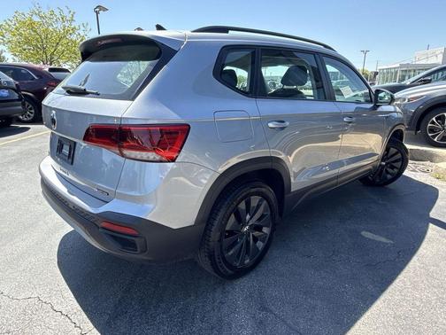 Pyrite Silver Metallic 2022 Volkswagen Taos 1.5T S