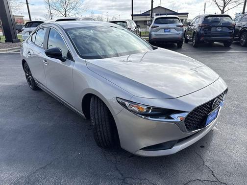 Platinum Quartz Metallic 2024 Mazda Mazda3 FWD w/Select Package