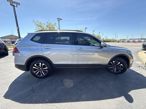 Pyrite Silver Metallic 2022 Volkswagen Tiguan 2.0T S