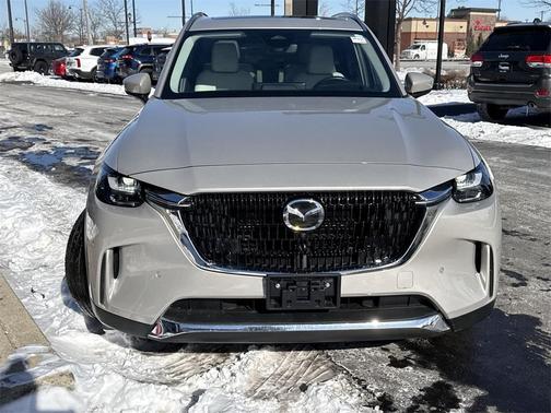 2024 Mazda CX-90 PHEV Premium Plus