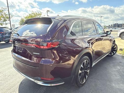 2024 Mazda CX-90 PHEV Premium Plus