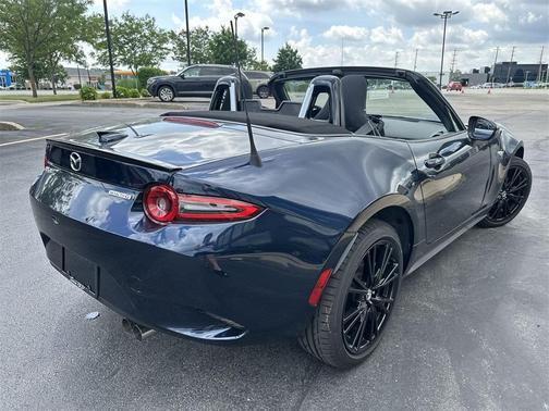 2025 Mazda MX-5 Miata Club