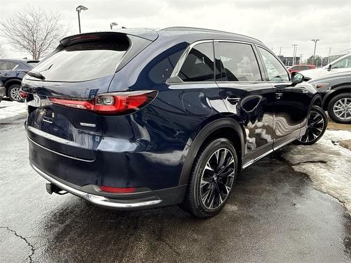 2024 Mazda CX-90 PHEV Premium Plus