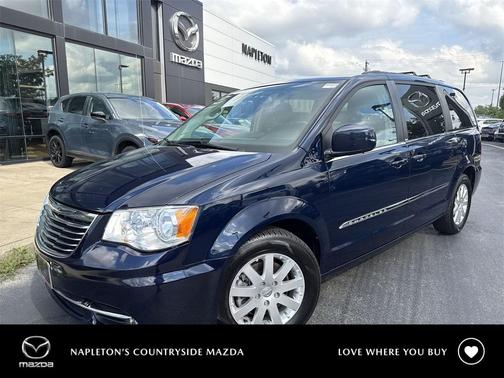 2014 Chrysler Town & Country Touring