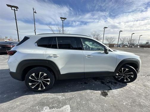 2025 Mazda CX-50 Hybrid Premium Plus