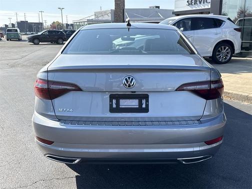 2021 Volkswagen Jetta 1.4T R-Line