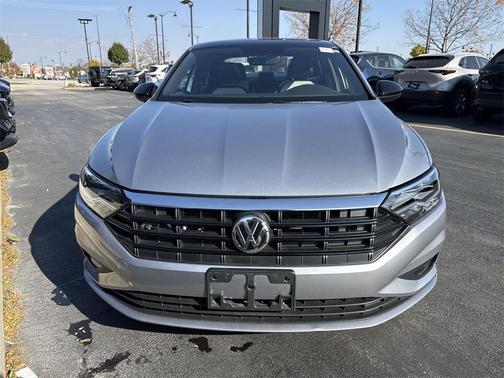 2021 Volkswagen Jetta 1.4T R-Line