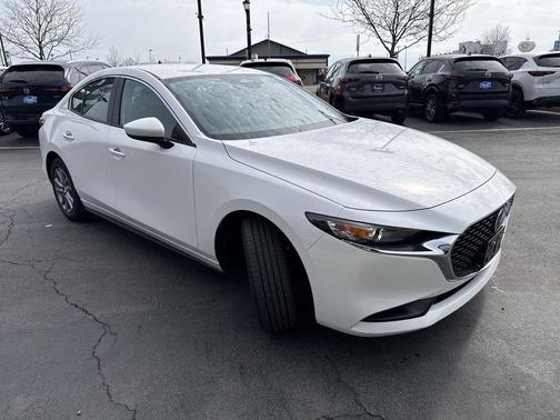 Snowflake White Pearl 2026 Mazda Mazda3 2.5 S