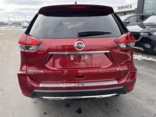2018 Nissan Rogue SV