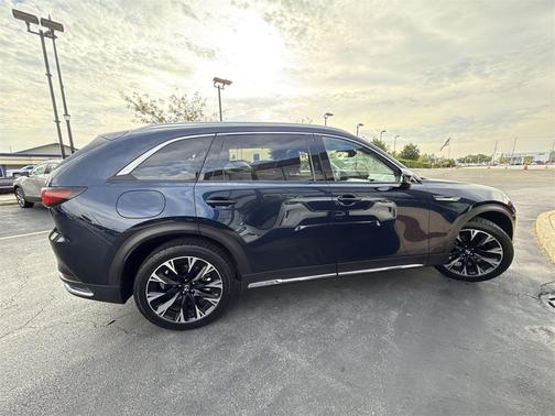 2024 Mazda CX-90 PHEV Premium