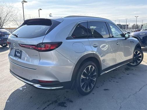 2024 Mazda CX-90 PHEV Premium