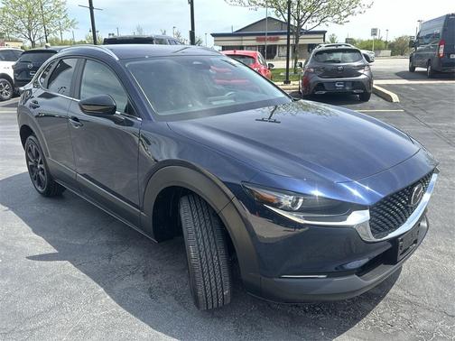 2025 Mazda CX-30 SE