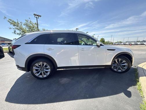 Rhodium White Metallic 2024 Mazda CX-90 Premium