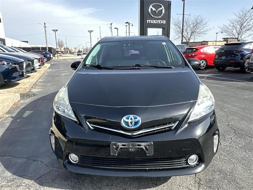 2012 Toyota Prius v Five